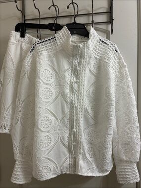 White Lace Crochet-Detail Crewneck Top and elastic waist shorts